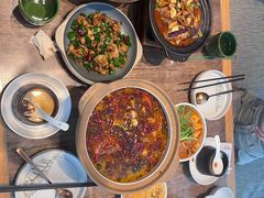 -云海肴·汽锅鸡·云南代表菜(浦江欢乐颂店)