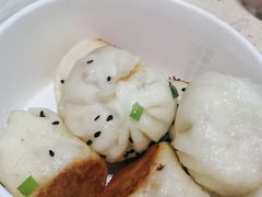-何太太馄饨面铺(大浒东苑店)