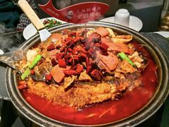 -辣尚瘾·烤鱼·新川菜(牡丹园直营店)