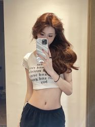 -丝语萱形象