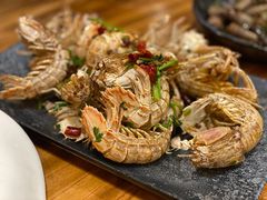 -老东镇啤酒屋海鲜加工·蒸汽海鲜·海鲜烧烤(台东店)