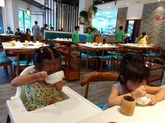 大堂-小牛叔鲜切牛肉·火锅·烤肉自助(公济桥路店)