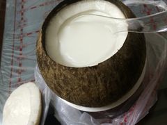 -椰爺爺·椰子冻砵仔糕