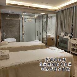 -香港倾城国际·美容美体中心