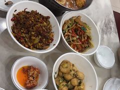 -红色湘菜馆(春风店)