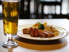 -LENBACH兰巴赫西餐啤酒坊(大连东港店)