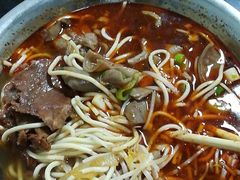 -薛记襄阳香辣牛肉面(平安路店)