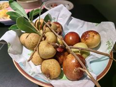 餐前水果-季季山·云南野生菌火锅(上海首店)