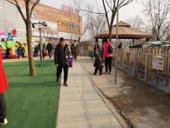 -萌宠亲子动物乐园(槐房万达店)