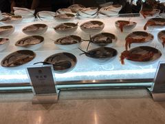 -雍和会海鲜姿造自助(湖东路店)