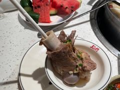 -三人行骨头王火锅(长寿店)