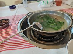 -二钳洞庭虾蟹·江湖菜(成都鹭岛店)