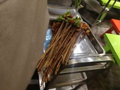 -钢管厂五区小郡肝串串香(奥克斯广场锦城万达店)