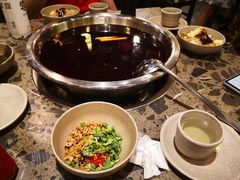 -肖肖酸萝卜鱼火锅(总店)