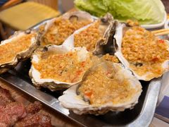 碳烤生蚝-東豫狼鲜货烧烤. 碳火烤鱼. 小龙虾(上海首店)
