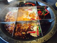 -疯狂的筷子老灶九宫格火锅