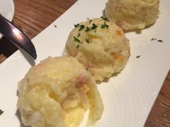 -玛格萝妮(汇智国际商业中心店)