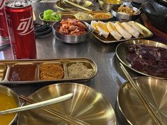 -胡悦里韩式烤肉(芝罘万达广场店)