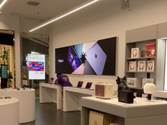 -Apple授权专营店(五彩城店)
