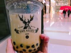 -THE ALLEY 鹿角巷(华润万象城店)