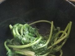 茼蒿-小牛海记潮汕牛肉店(永定路店)