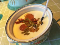 手工酸奶配百香果冻-嘉禾·悦享餐厅(八方汇店)