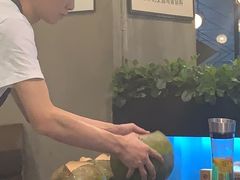 -东椰·海南椰子鸡火锅(朝阳门店)