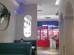 大堂-杯子红牛排(创意产业园店)