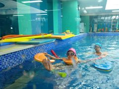 -Swim斯卫姆国际儿童游泳中心(红博中央公园店)