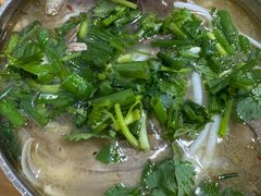 -张家羊肉汤粉小吃店