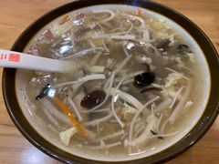 酸辣汤-小姜锅贴(凤凰街店)