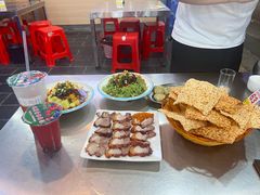 -邹胖哥好好吃餐馆(荔波美食街店)
