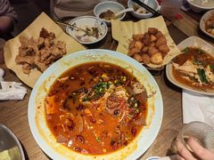 -肖四女乐山跷脚牛肉(滨江天街店)