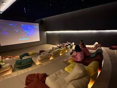 -涨巢·潮玩水疗局