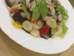 -益健海鲜大食坊(拱北口岸店)