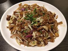干炒牛河-港澳烧卤馆
