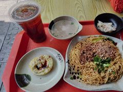-青和小锅米线(翠湖店)