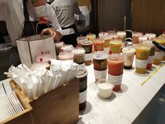 -奈雪的茶(湖滨银泰in77C区PRO店)