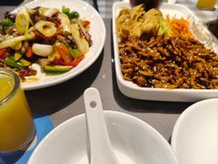 -百味地锅鸡(二店·财校分店)