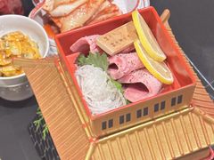 -山川小町·极番烧肉(新地假日广场店)