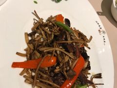 茶树菇炒腊肉-徽珍源(龙茗路店)