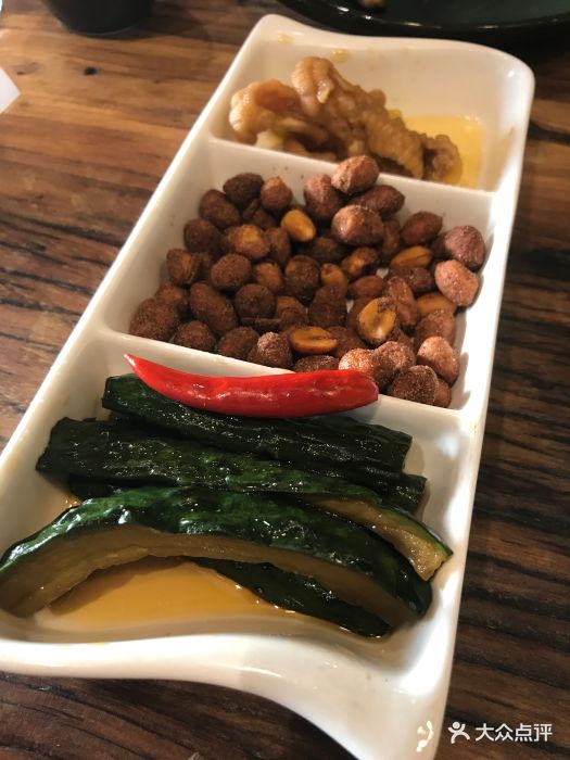 印湘·剁椒鱼头(夏霖园店)凉菜拼三样图片 - 第3张