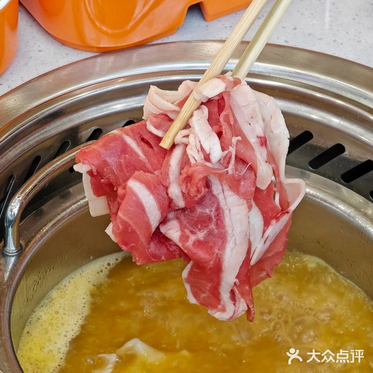 火锅1r一串，100多种吃到扶墙出你敢信！？