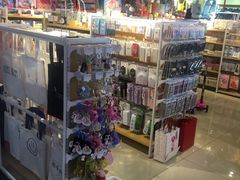 -第5大道精品休闲购物广场