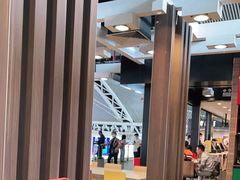大堂-麦当劳(广州南站店)