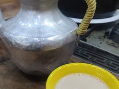-三锅莊·牦牛肉火锅·香格里拉特色藏餐宴请餐厅(昆明创始店)