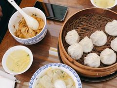 -笑来喜馄饨小笼工坊店(湖滨街店)