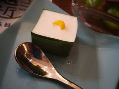 -樾餐厅泰式海鲜火锅(民歌湖店)