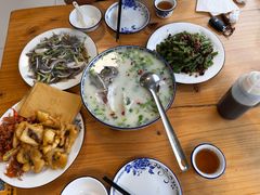 -美顺香食府鱼头老店(雪野湖店)