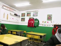 大堂-做了不起的80后